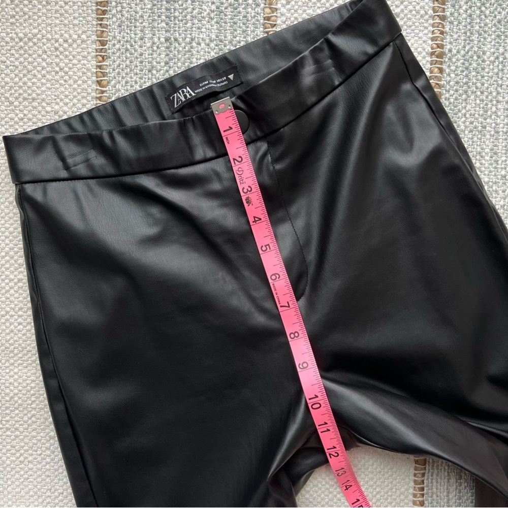 Zara Black Faux Leather Ankle Zip Slim Leg High Rise Pants Women’s Size Medium - Picture 5 of 8